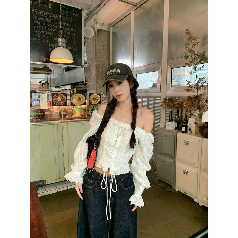 Kumikumi White off-Shoulder Embroider Lace Blouse Women Early Autumn New All-Matching Slimming Unique Elegant Tops
