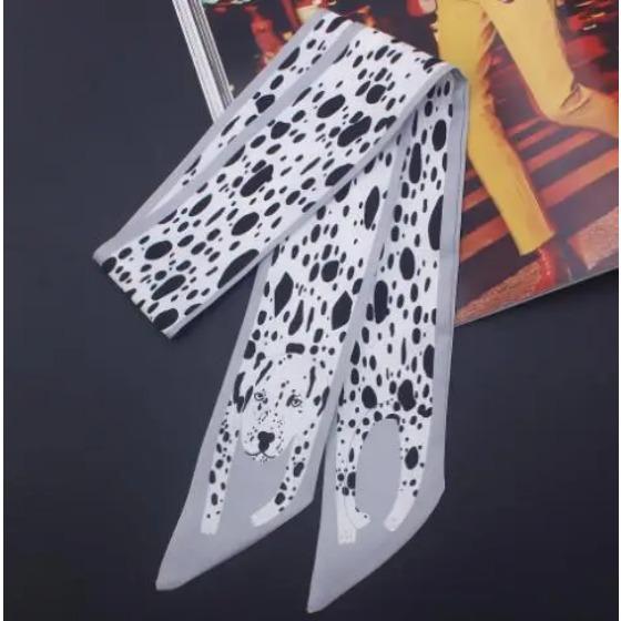 Animals Cheetah Silk Scarf New Bag Scarf For Women Luxury Brand Foulard Women Tie Fashion Head Scarves For Ladies Girls