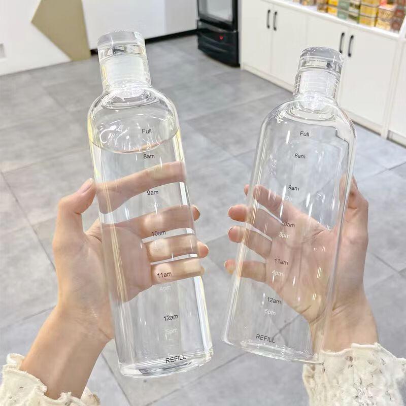 Стеклянная бутылка для воды с временной шкалой