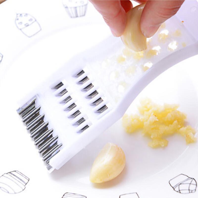 Multi-functional Stainless Steel Vegetable Grater & Peeler Set