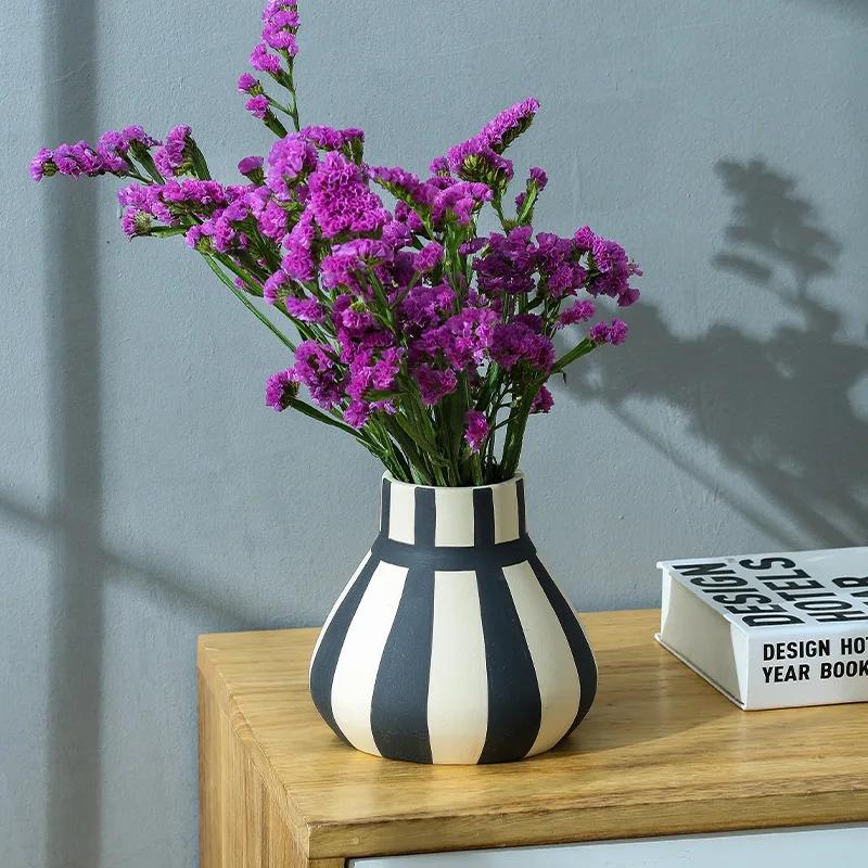 Retro Black and White Striped Ceramic Vase Decoration Nordic Wabi Sabi Style Living Room Bedroom Flower Arrangement Decoration