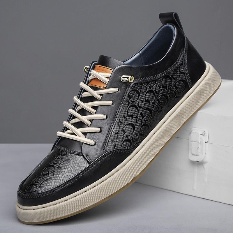New Men's Breathable Sneakers Summer Casual Loafers Lightweight Round Head Solid Colour Non-slip Flats Zapatillas Para Hombres