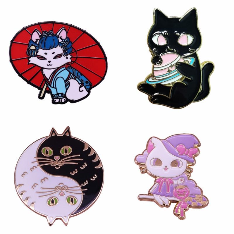 

Симпатичные Инь Ян Cat Значок Ведьма Кошка Брошь Смешные Cat Брошь Enamel Pin