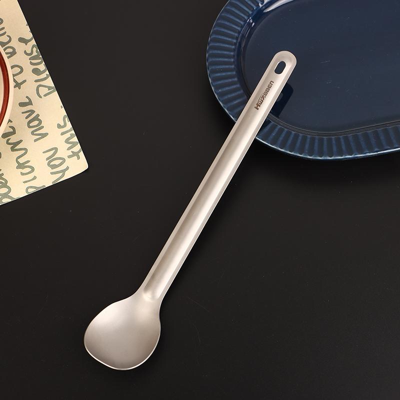 Cuillère à long manche pour le camping Acier inoxydable léger Résistance à la corrosion Spork/cuillère Portable Pique-nique Camping Vaisselle pour le dîner