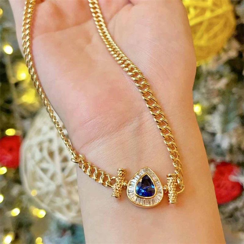Elegant French Vintage Necklace for Women – High-End, Versatile Clavicle Chain, Celebrity-Inspired Style