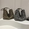 Korean Ins Niche Design Retro Leopard Print Lamp Velvet Literary Canvas High-end Versatile Student One-shoulder Crossbody Bag