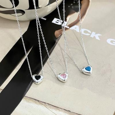 Personalized Colored Stone Love Necklace for Women's Inn Style Sweet Cool Style Versatile Fashion Collar Chain