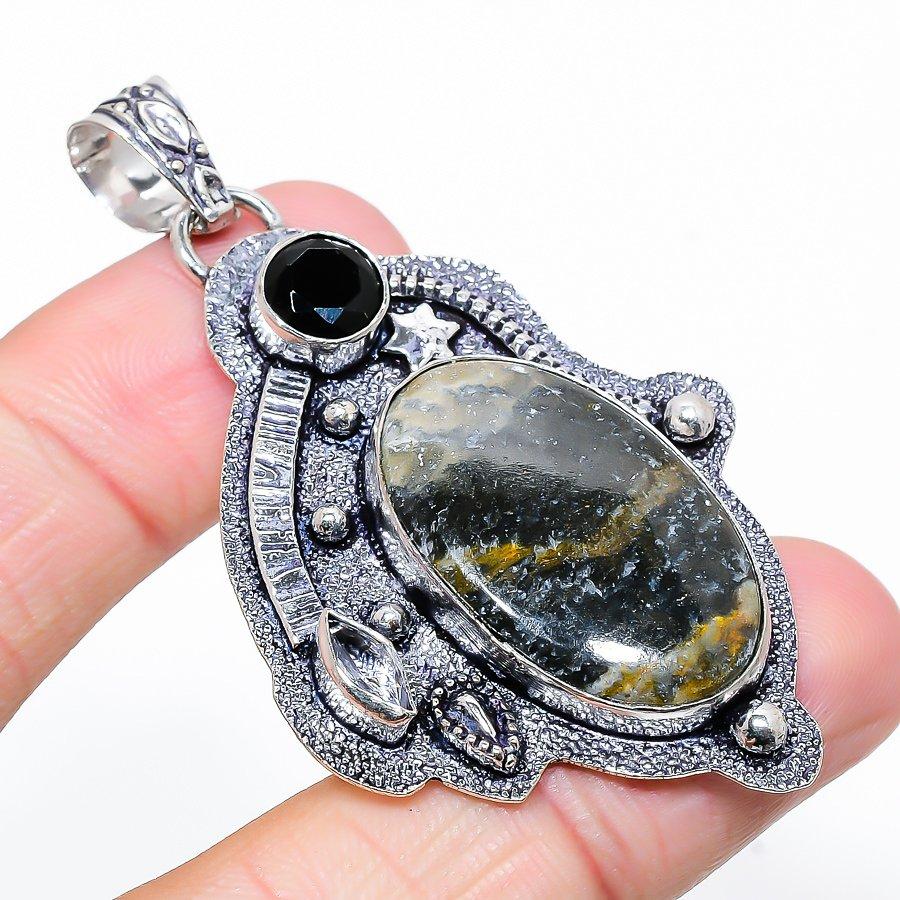 

Подвеска из стерлингового серебра 925 пробы с натуральным шмелем, яшмой и шпинелью, 2,60 дюйма, W5T73