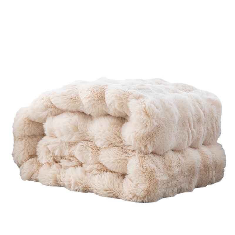 Imitation Rabbit Fur Plush Blanket Winter Warmth Comfortable Blankets Bed Luxury Warm Sofa Cover Throw Blanket and Pillowcase