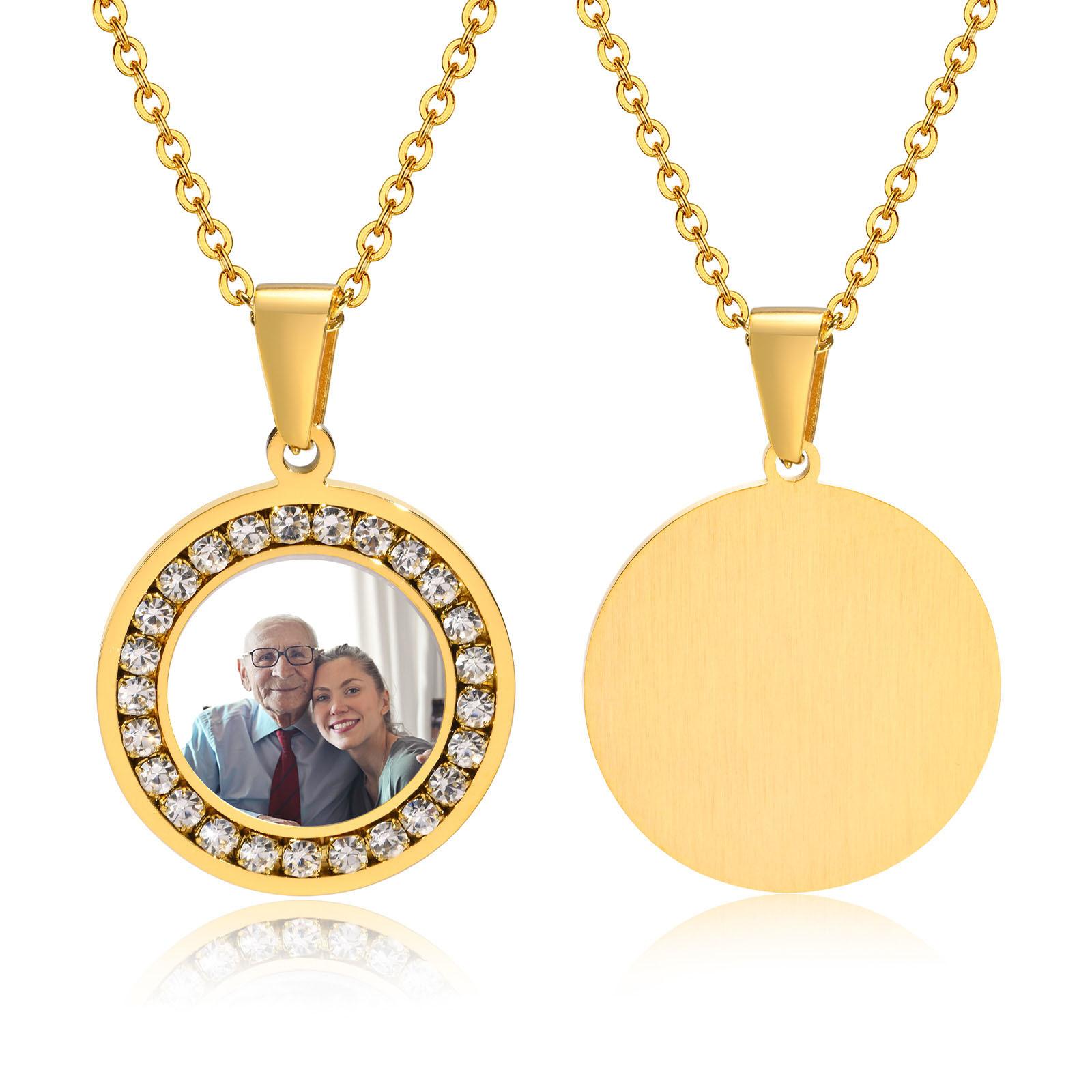 

Custom Picture Photo Necklace Pendant For Women Men,Personalized Round Cubic Zirconia Necklace Stainless Steel Chain Adjustable 45cm-50cm