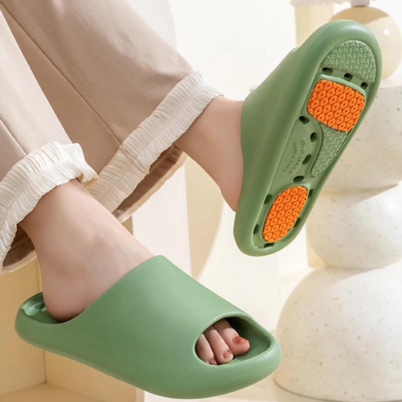 Fashion Home Bathroom Non-Slip Slippers Women Soft Sole Platform Couple House Slippers Summer Comfortable Flat Heel Indoor Slides 2025