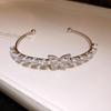 Bracciale con Fibbia a Ferro di Cavallo in Zirconia Placcato Oro - Accessorio di Lusso Chic e Versatile