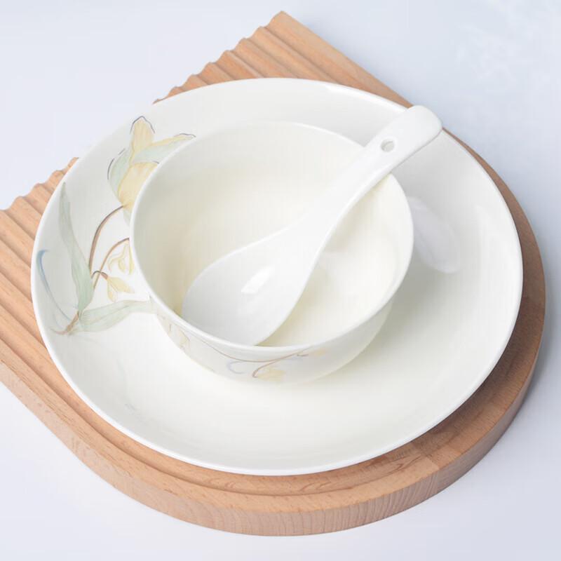 Minimalist Ceramic 16-Piece Dinnerware Set