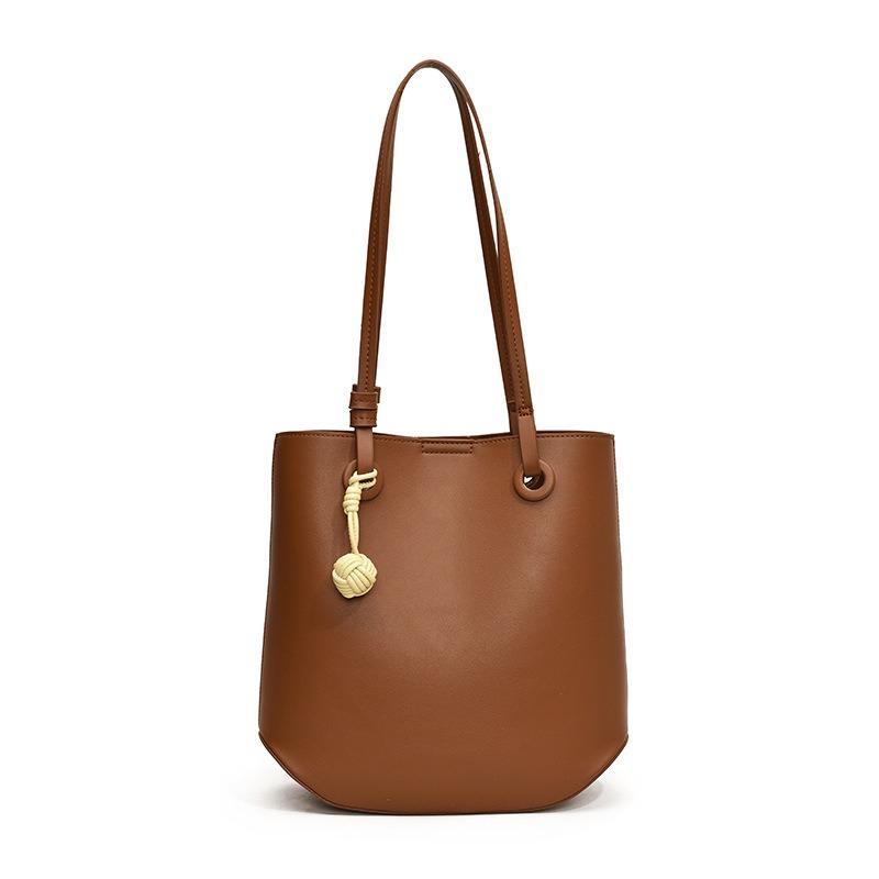 Premium retro large-capacity bag women's new fashion commuter shoulder bag autumn and winter portable bucket bag