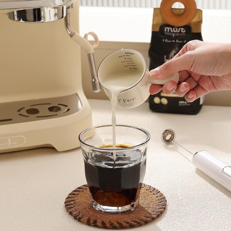 3oz/90ml Espresso Coffee Ceramic Small Milk Cup Wth Scale Coffee Measuring Cup Extraction Cup With V-Shaped Mouth Pitcher