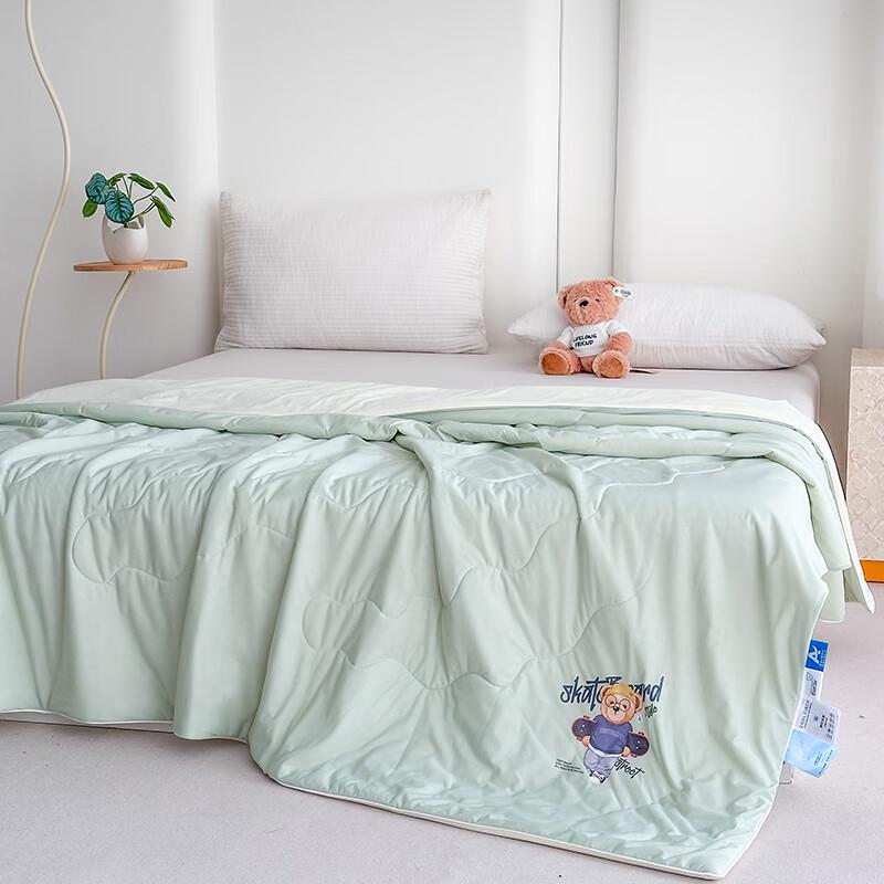 

TEDDY ISLAND Ice Cream Cooling Summer Quilt