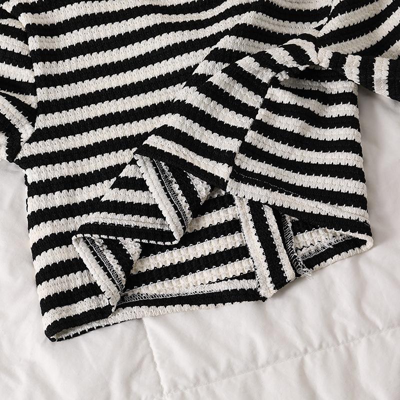 Girls' Minimalist Set: Fall Children's Black-and-White Striped V-Neck Patchwork Bow-Tie Top and Pants Two-Piece Loungewear Set