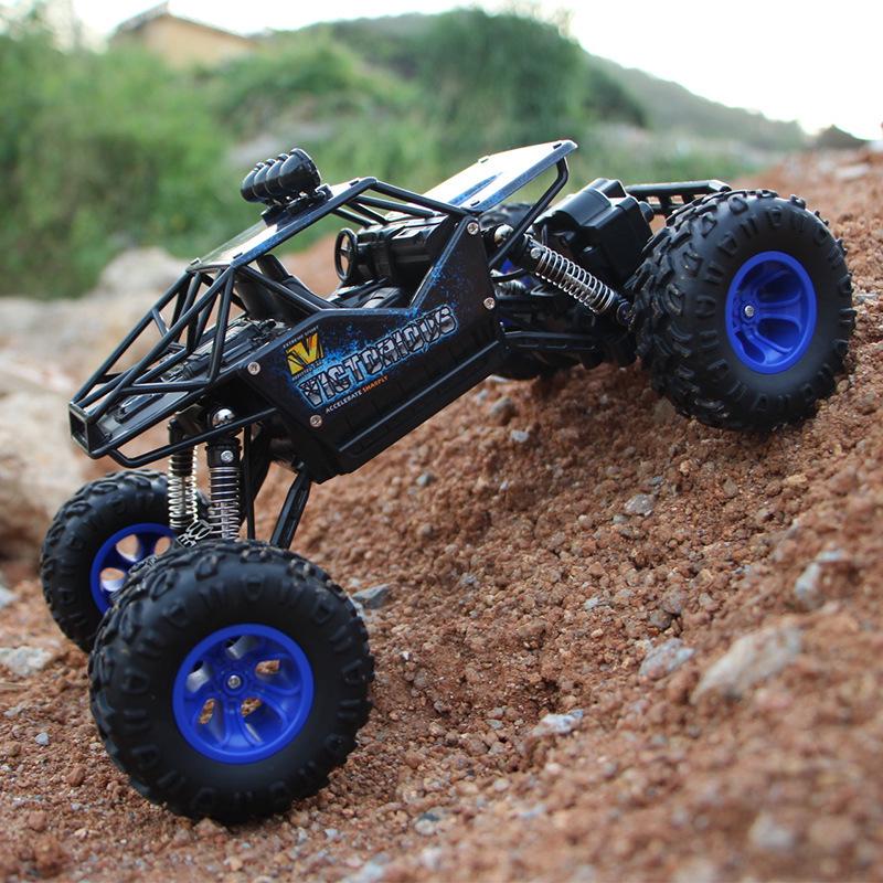 Large 4WD Remote Control Off-Road Drifting Car, Alloy High-Speed Climbing & Racing Toy for Boys