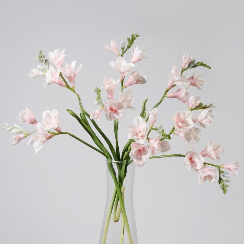 Realistic Simulation PU Freesia Flower With Bendable Iron Wire Stems Artificial Flower for Wedding Party Decoration