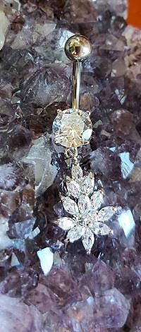 Anneau de nombril avec zircons décoratifs et argent - Kp-038 1.6/10