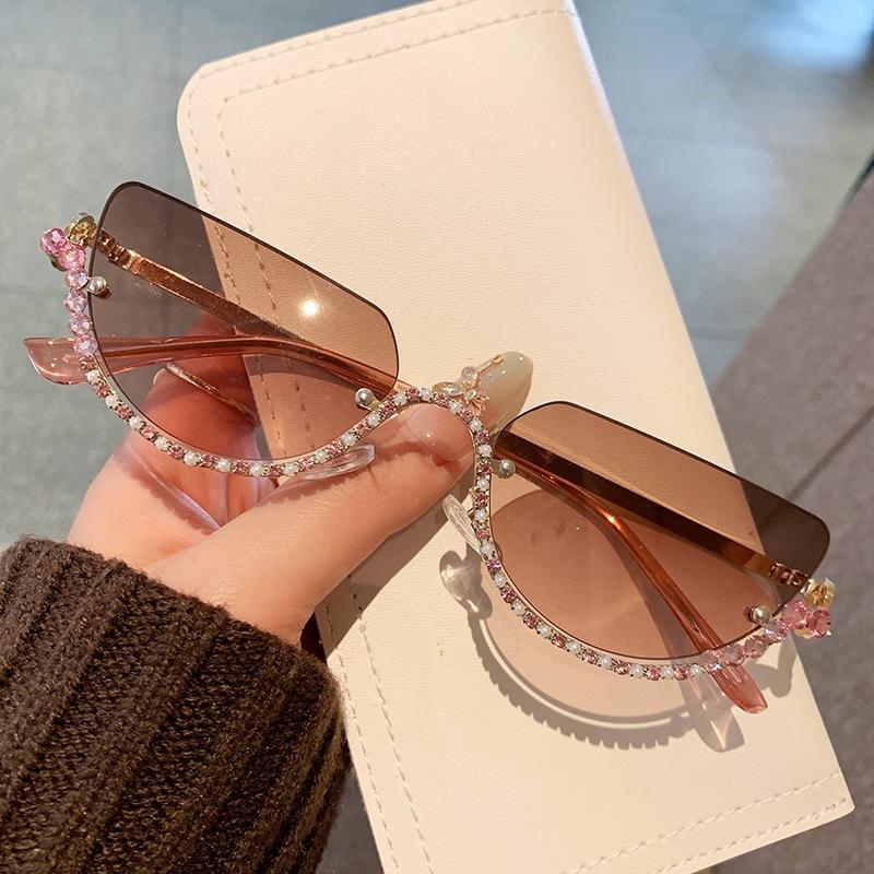 Vintage Half Frame Cat Eye Sunglasses Women Luxury Brand Designer Sun Glasses Punk Popular Diamond Metal Eyeglasses Uv400