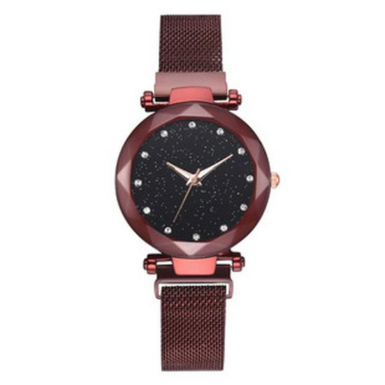 Retro Carved Women's Quartz Bangle Watch