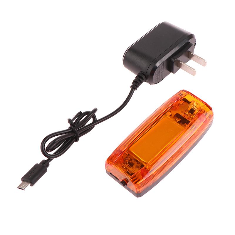 LED Skulderlampe Rød Blå Forsiktighetslys Nødlys Politilys Blinkende Skulderlampe USB Oppladbar Skuldervarsling