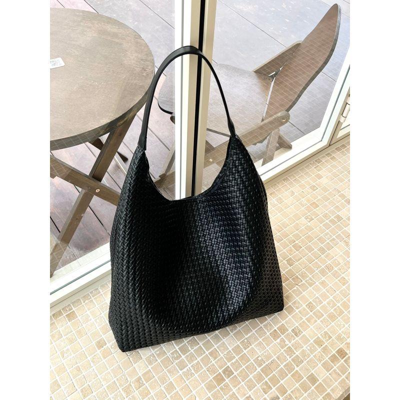

Vuvoo Niche Style Original Woven Large Capacity Totes All-Match Commute High Class Elegant Simple and Laid-Back Shoulder Bag Black