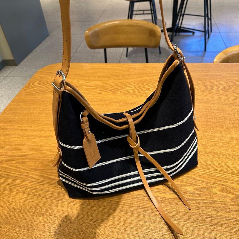 

Stripe Cloth Bag Women s Bag 2025 Popular Casual Bag High Quality Original Design Simple Western Style Shoulder Bag Messenger Bag