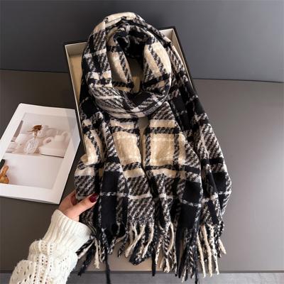 Accessori – Sciarpe e foulard