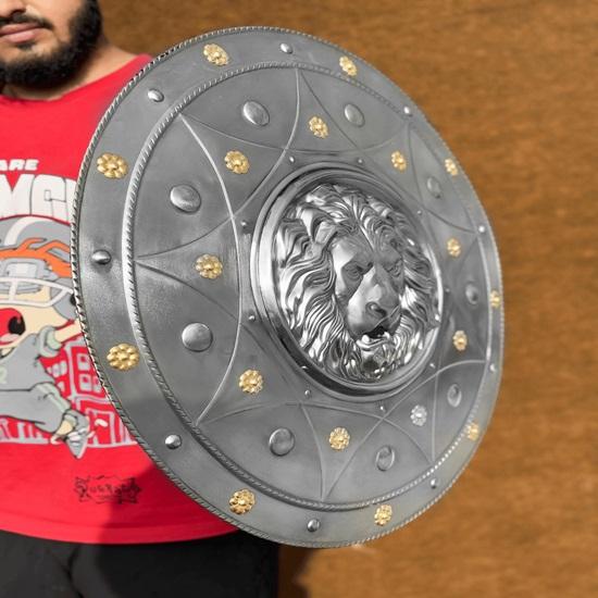 60.96 Cm Medieval Lion Face Shield Steel Armor Replica for Cosplay Display Knight Battle Shield Perfect Gift for Events Décor