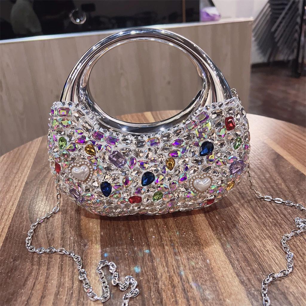 

2025 Новая ручная женская сумка через плечо с бриллиантами, на цепочке серебряный
