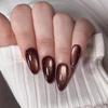 Unhas falsas – Pontas e unhas postiças