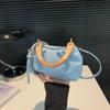 Hot Sale Fashion Versatile Sewing Thread Crossbody Bags  Light Luxury High Quality Solid Zipper PU Women's Handbags