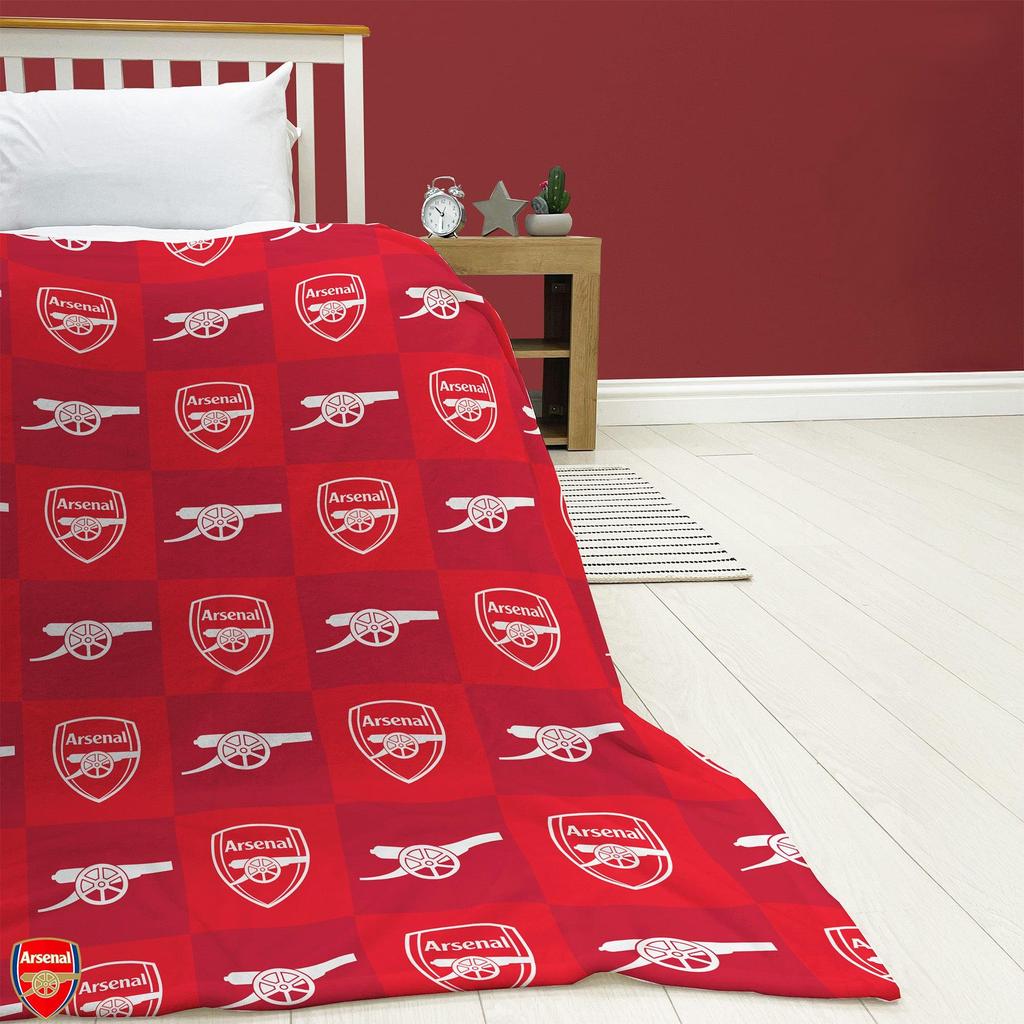 Arsenal FC Polyester Checkered Fleece Blanket