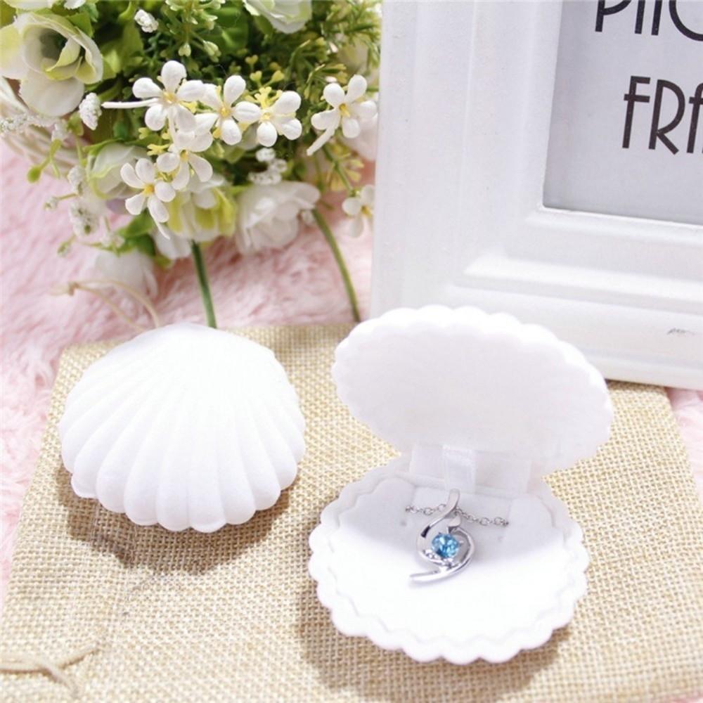 Muschelförmiges Design Muschelförmige Schmuckschatulle Flanellfutter Ring Ohrring Vitrine Hochzeitsgeschenk