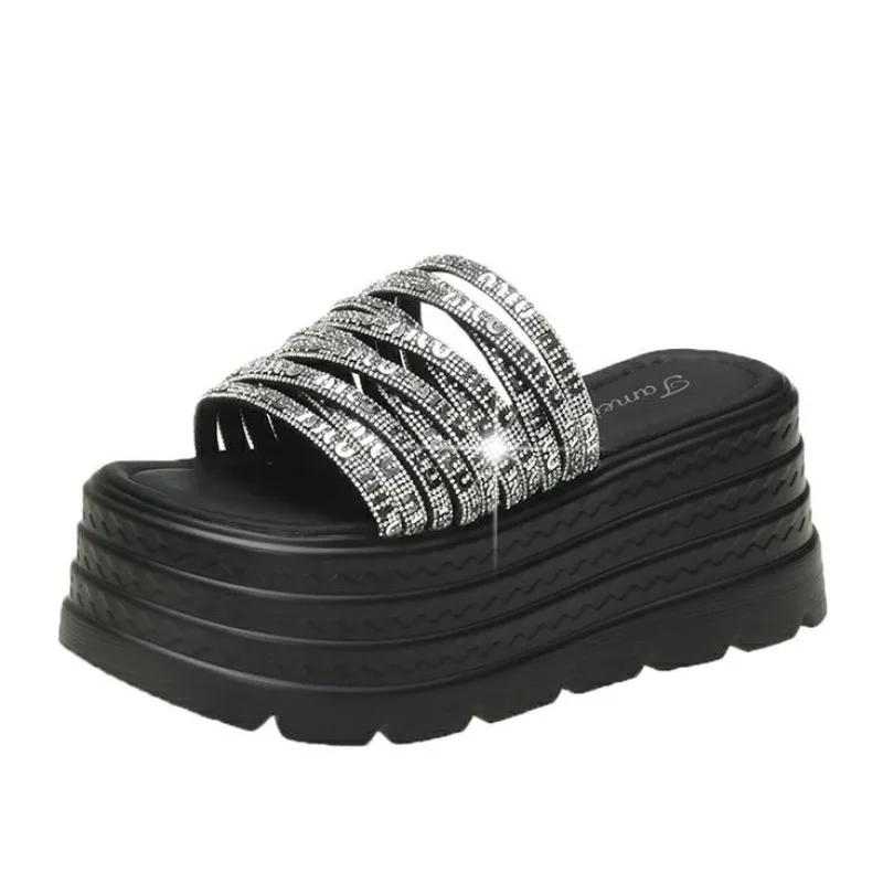 

Модные 8 см Повседневные танкетки Женские Новые Летние Нескользящие Сандалии на платформе Блестящие С открытым носком Удобные Женские Массивные Пляжные Шлепанцы 34