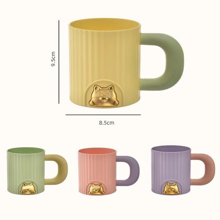 

Newcomer 0.01: Luxury Travel Toothbrush & Mouthwash Cup - Portable, Lightweight, High-Value Regular