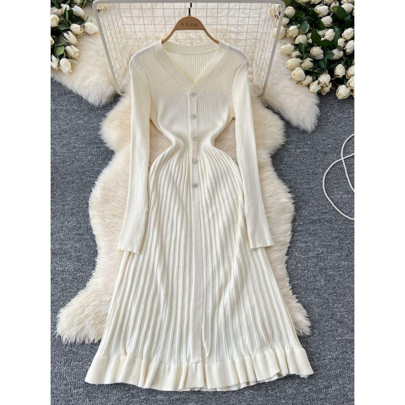 Fall and Winter Inner Wear Knitting Dress Female Socialite Elegant Fancy V-neck Single Breasted Waist-Tight Slim Looking Sweater Long Dress