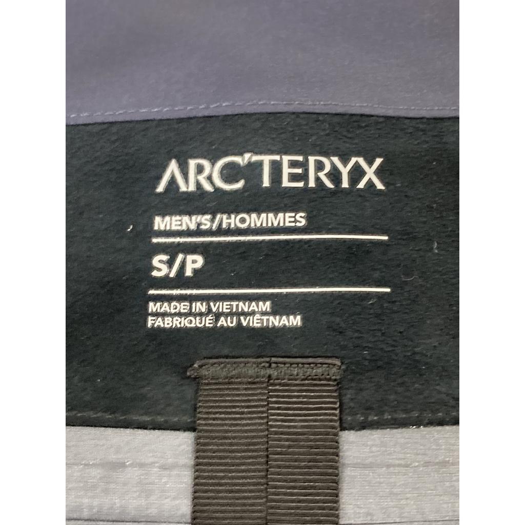 ARC'TERYX Marineblau FW25 X000009906 Beta AR Jacke Jacke S Marineblau Gebraucht