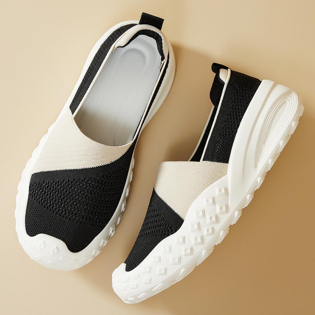Women's Fashion Lightweight Flyknit Breathable Casual Round Toe Slip On Shoes with Flexible Sole for Everyday Wear