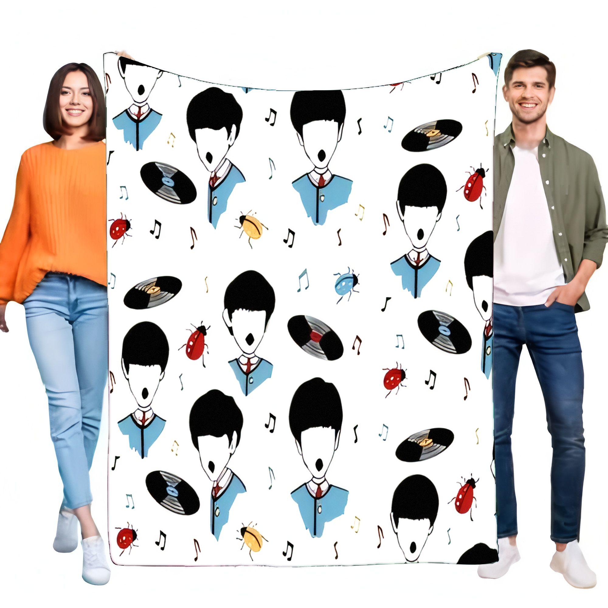 The Beatles Style Mop-top Singers Music Notes Vinyl Record Ladybug Flannel Blanket Soft Cozy Warm Throw for Bed Sofa Fan Gift 75X95CM