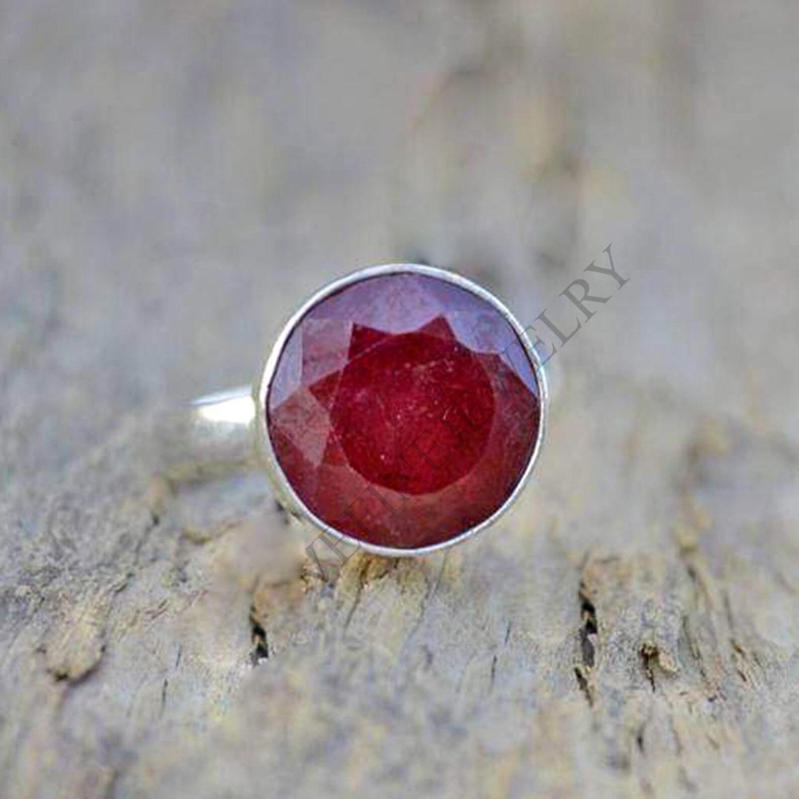 

Кільце зі срібла 925 проби з бірманським червоним рубіном, ручної роботи, подарункове весільне кільце з рубіном 7