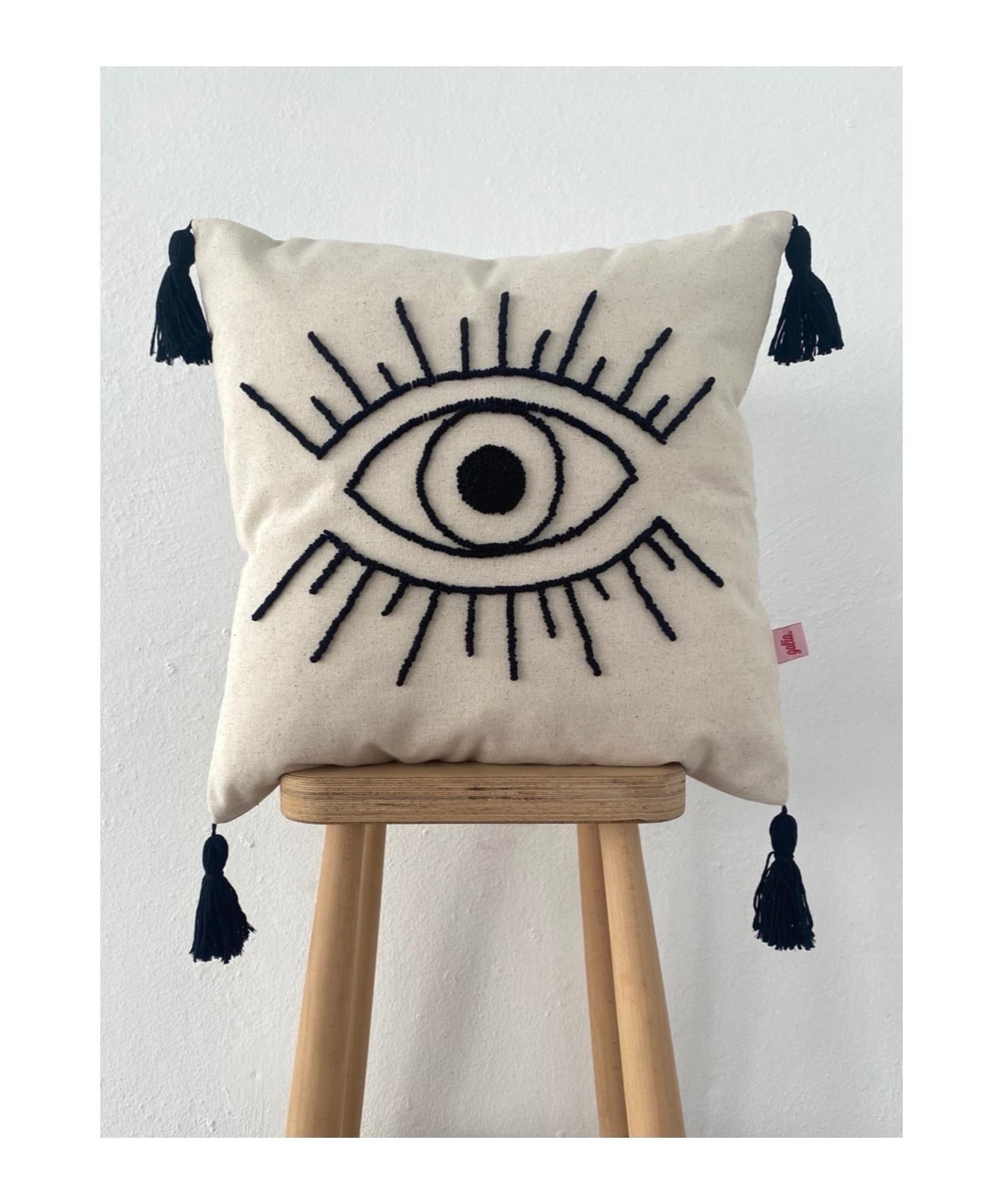 

Чехол на подушку из стираного льна с изображением глаз, 45*45 см