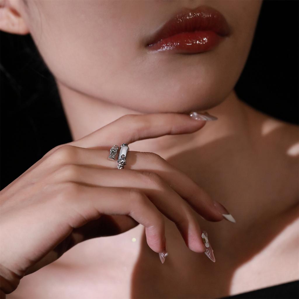 Tang Grass Pattern Bamboo Fritillary Ring Female Opening National Style Winding Curved Design Index Finger Ring Cold Wind Jewelry