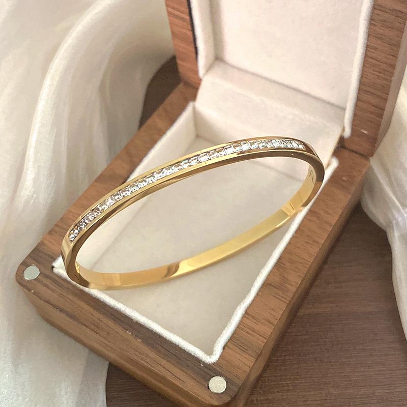 K Rose Buckle Bracelet Korean Style New Bracelet High-end Hand Jewelry