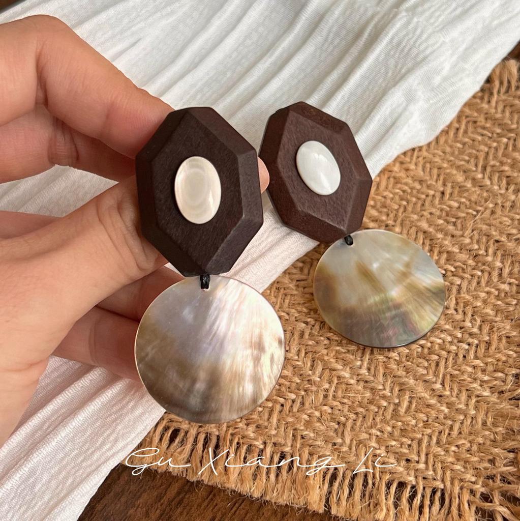 Wood Isle Shell Moon French Retro Lightweight Stud & Dangle Earrings - Luxury Shell & Wood Design, C65