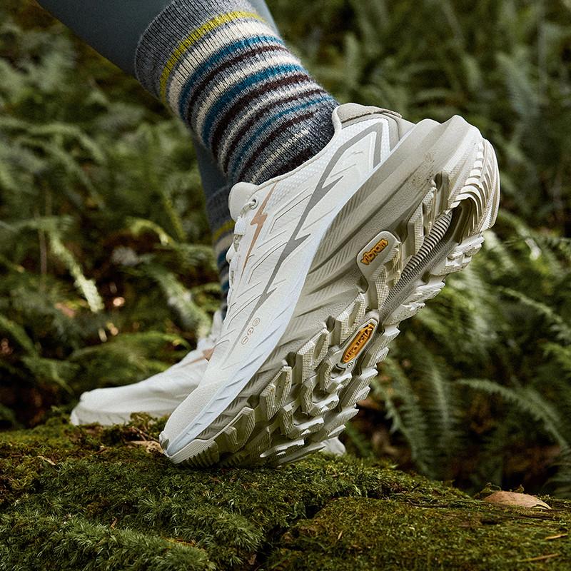Anta Explore 2 Comfortable Stylish Shock Absorbing Durable Lightweight Low Top Trail Running Shoes Women sneaker White Brown 922445588-2