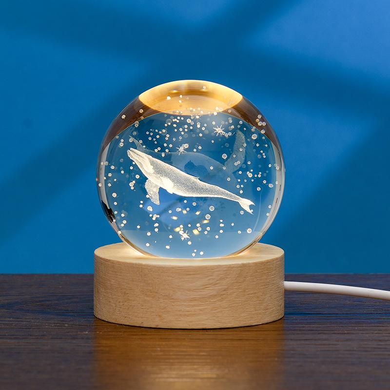 60MM/80MM Kristallkugel mit Holzlampenhalter, Sternenhimmel Engel Mehrere Muster, Innenraumdekoration Ornament