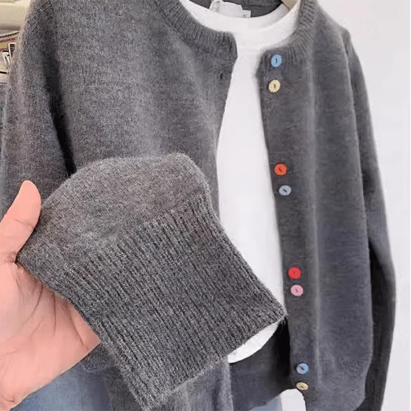 2026 Spring/Autumn Women's Grey College Style Pure Wool Cardigan with Colorful Buttons - Round Neck, Short Sweater Coat.